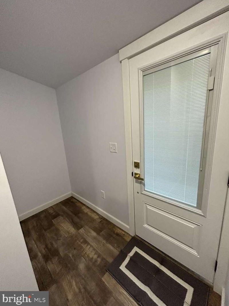 401 Ash Rd, Coatesville PA  19320-1137 exterior