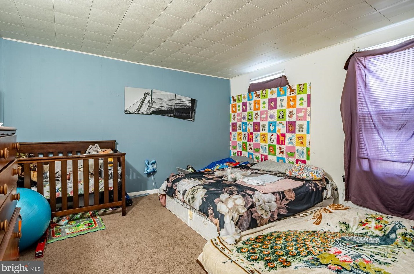 434 Maple Ave, Coatesville PA  19320-3602 exterior