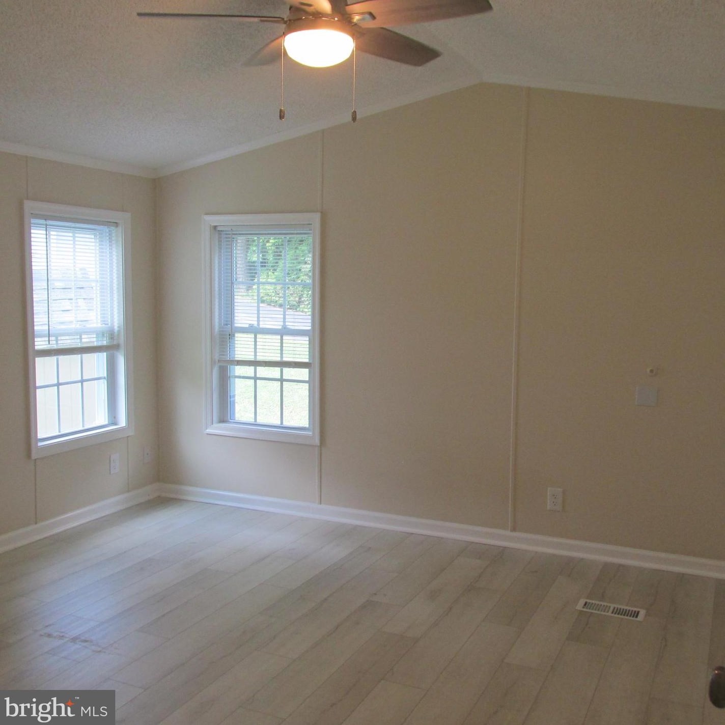 13 Abbey Rd, Romansville PA  19320-4270 exterior