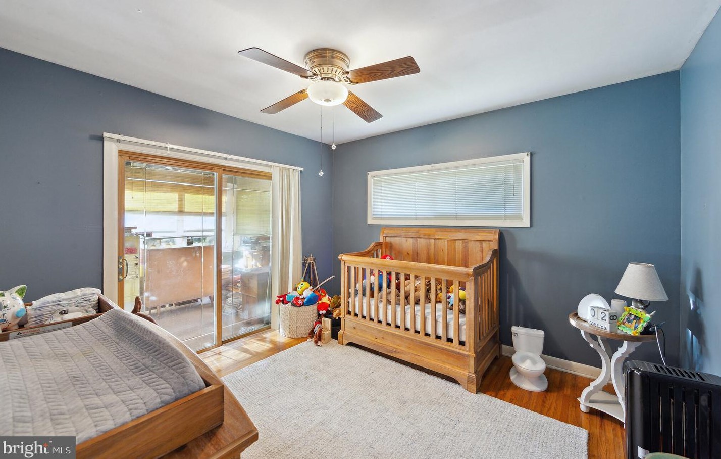 949 Queen Dr, West Chester PA  19380-1443 exterior