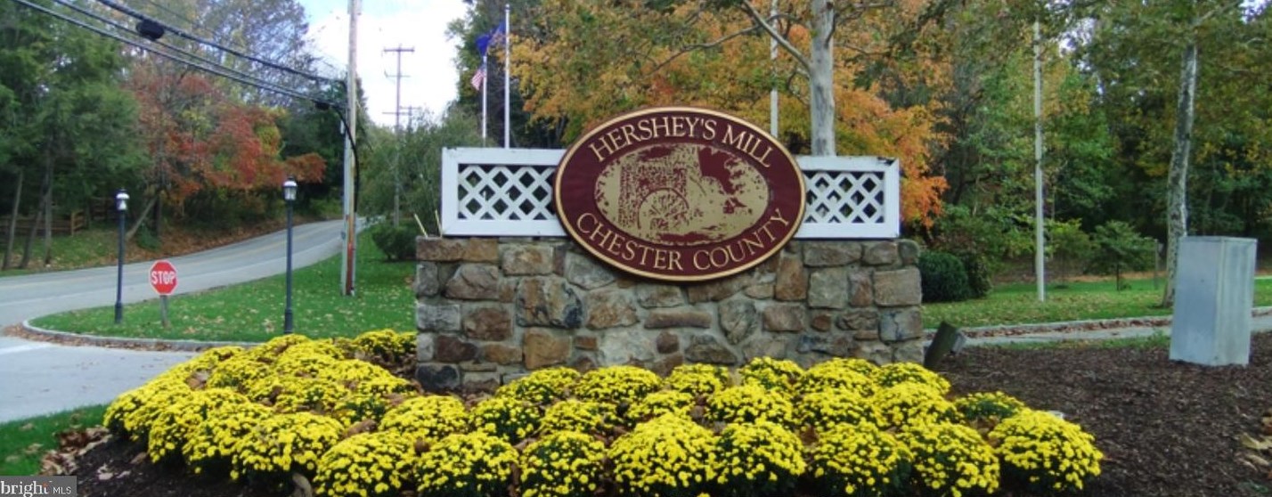 310 Devon Ln, West Chester PA  19380-6823 exterior