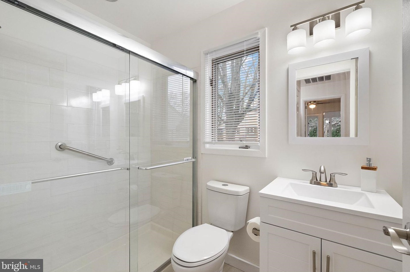 310 Devon Ln, West Chester PA  19380-6823 exterior