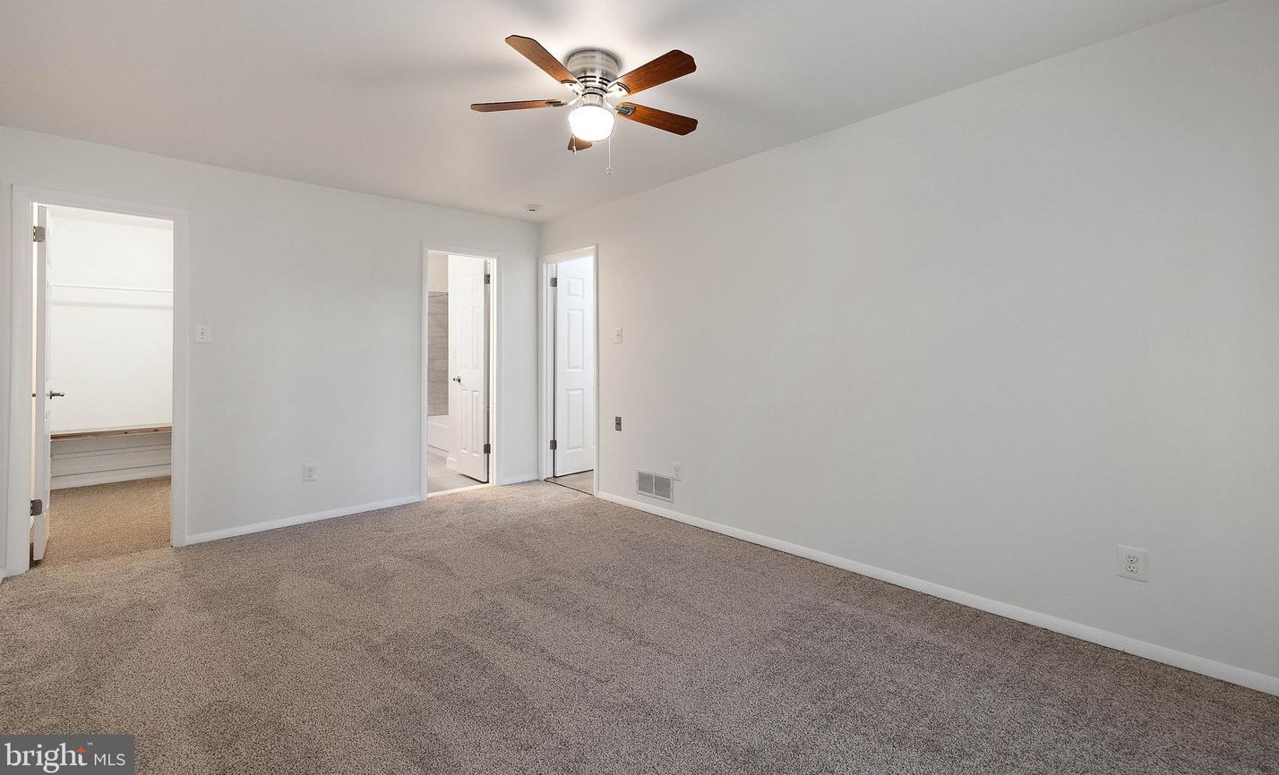 310 Devon Ln, West Chester PA  19380-6823 exterior