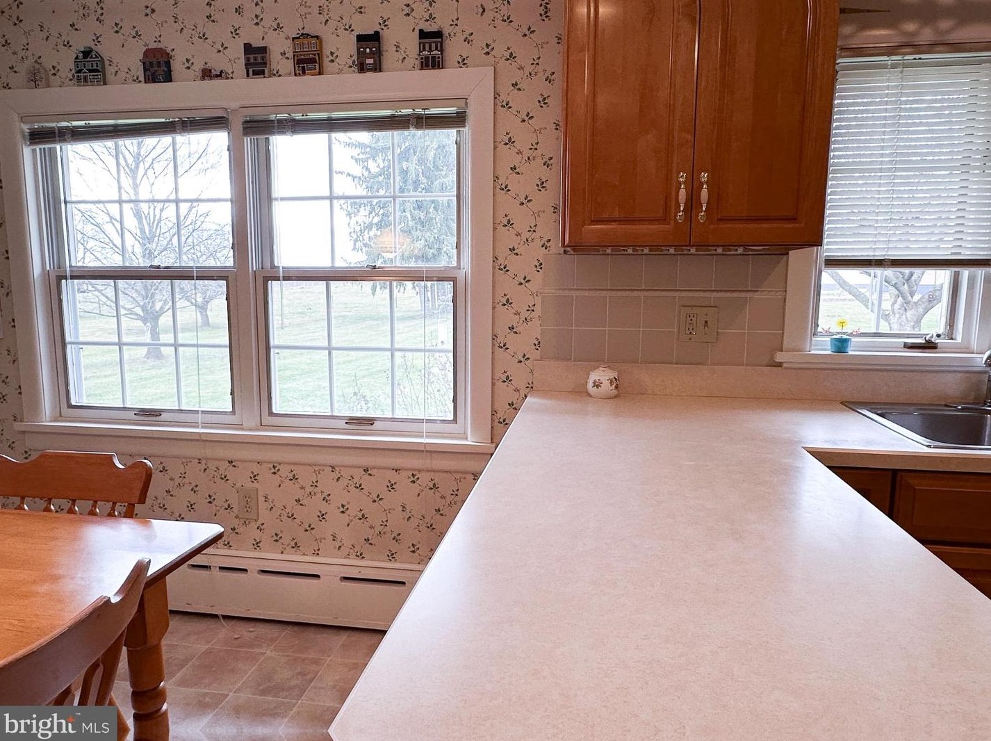 1580 Broadrun Rd, Downingtown PA  19335-3585 exterior