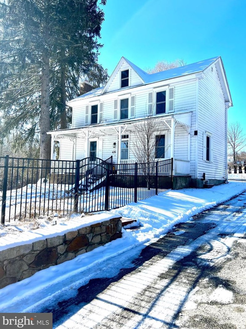 426 Whitford Rd, Exton PA  19341-2644 exterior