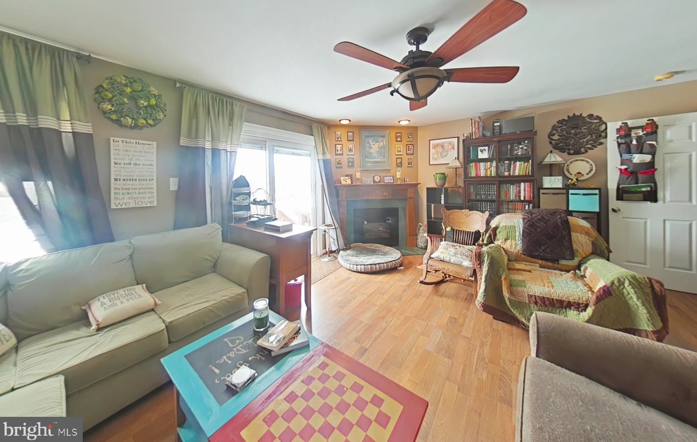 107 Peters Ct, Romansville PA  19320-2719 exterior