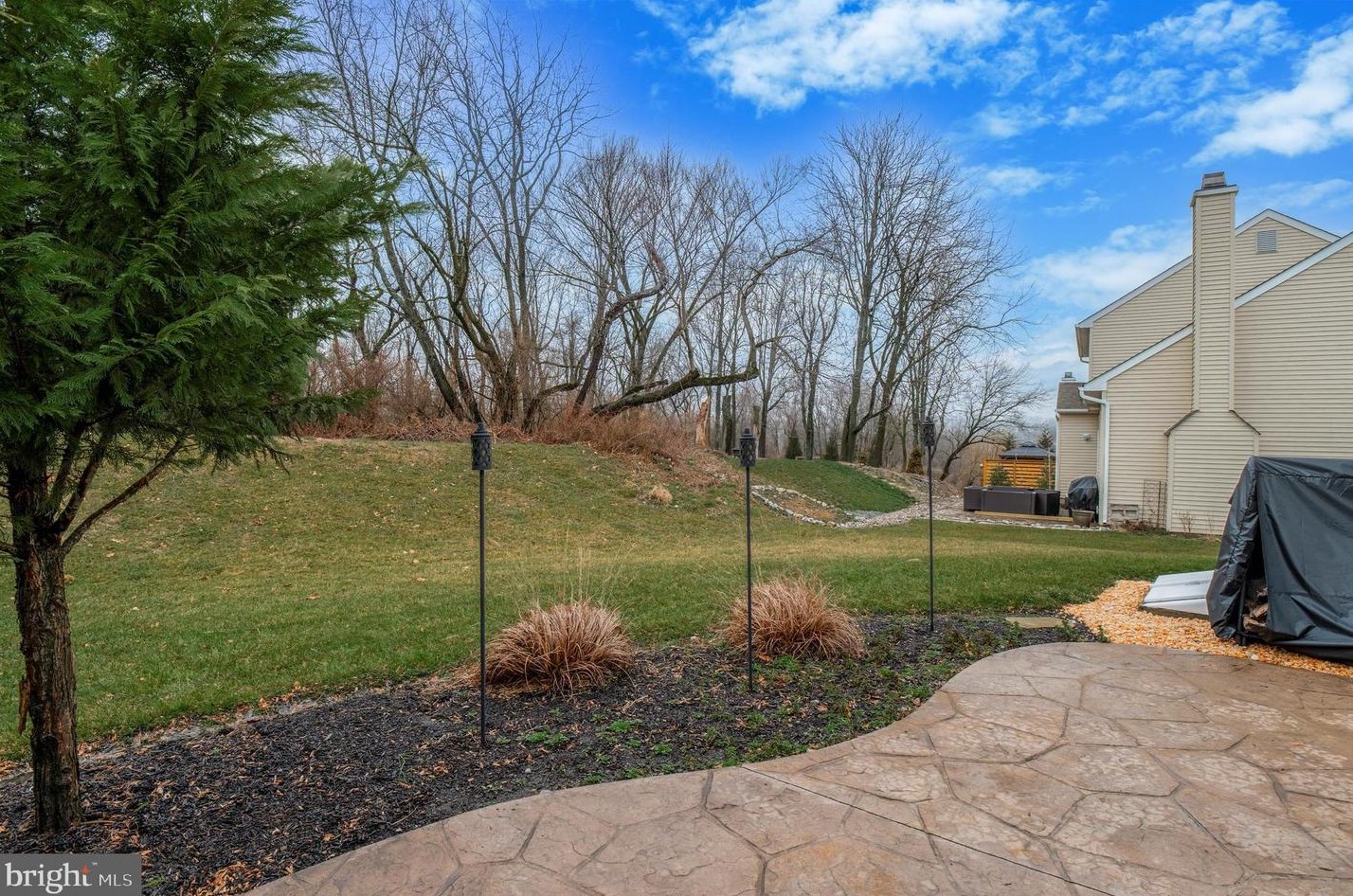 131 Bellevue Rd, Coatesville PA  19320-3960 exterior