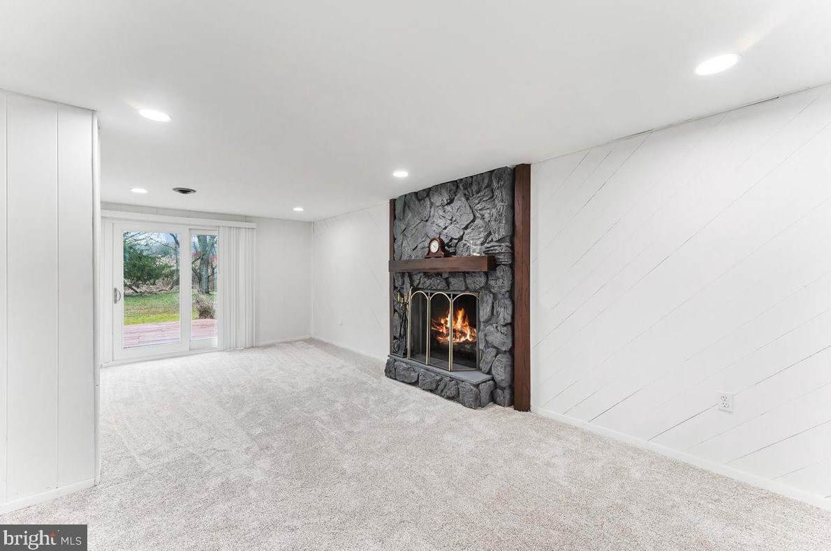 46 Marshall Cir, Downingtown PA  19335-2112 exterior