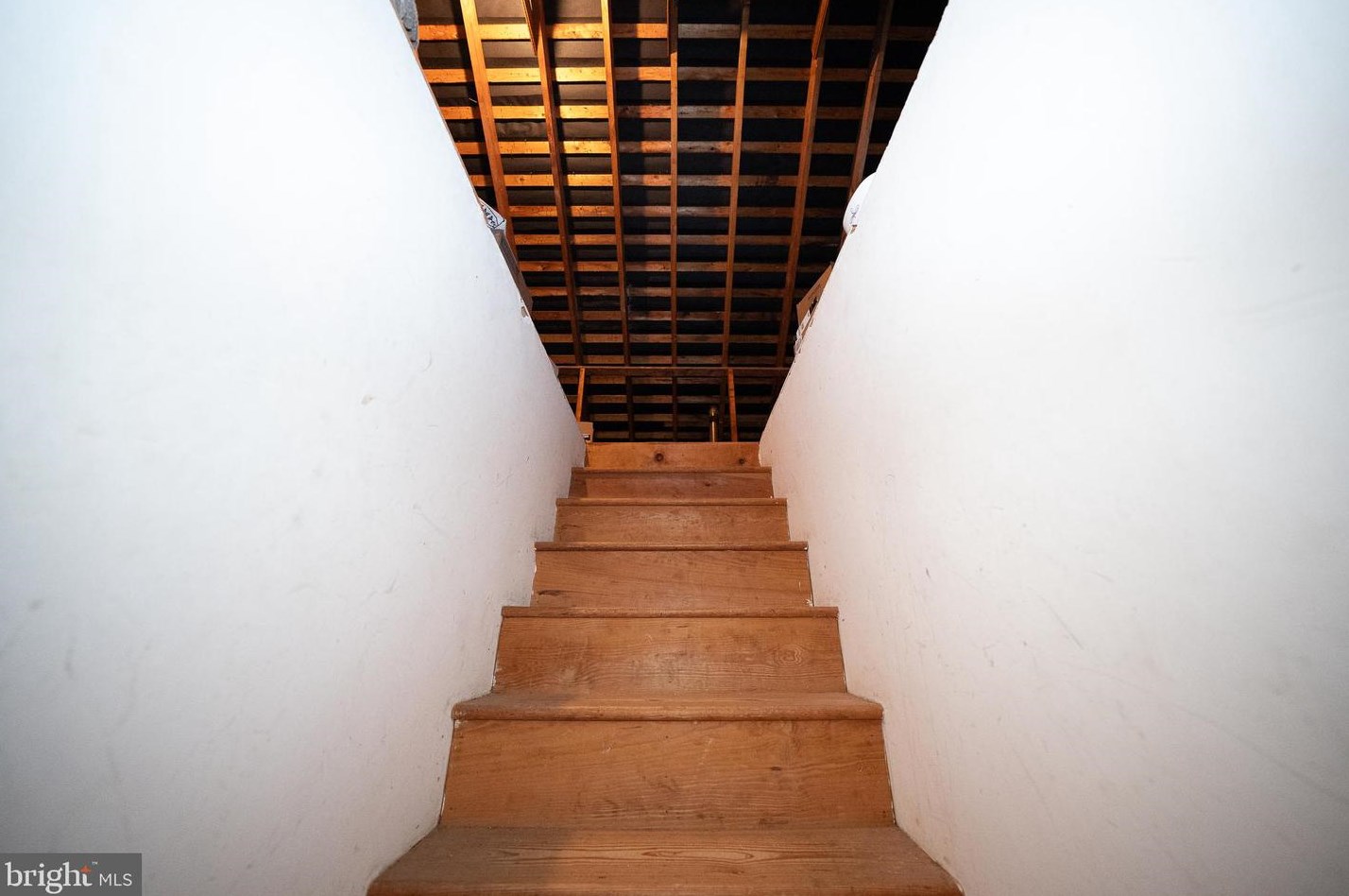 653 Clovelly Ln, Devon PA  19333-1846 exterior