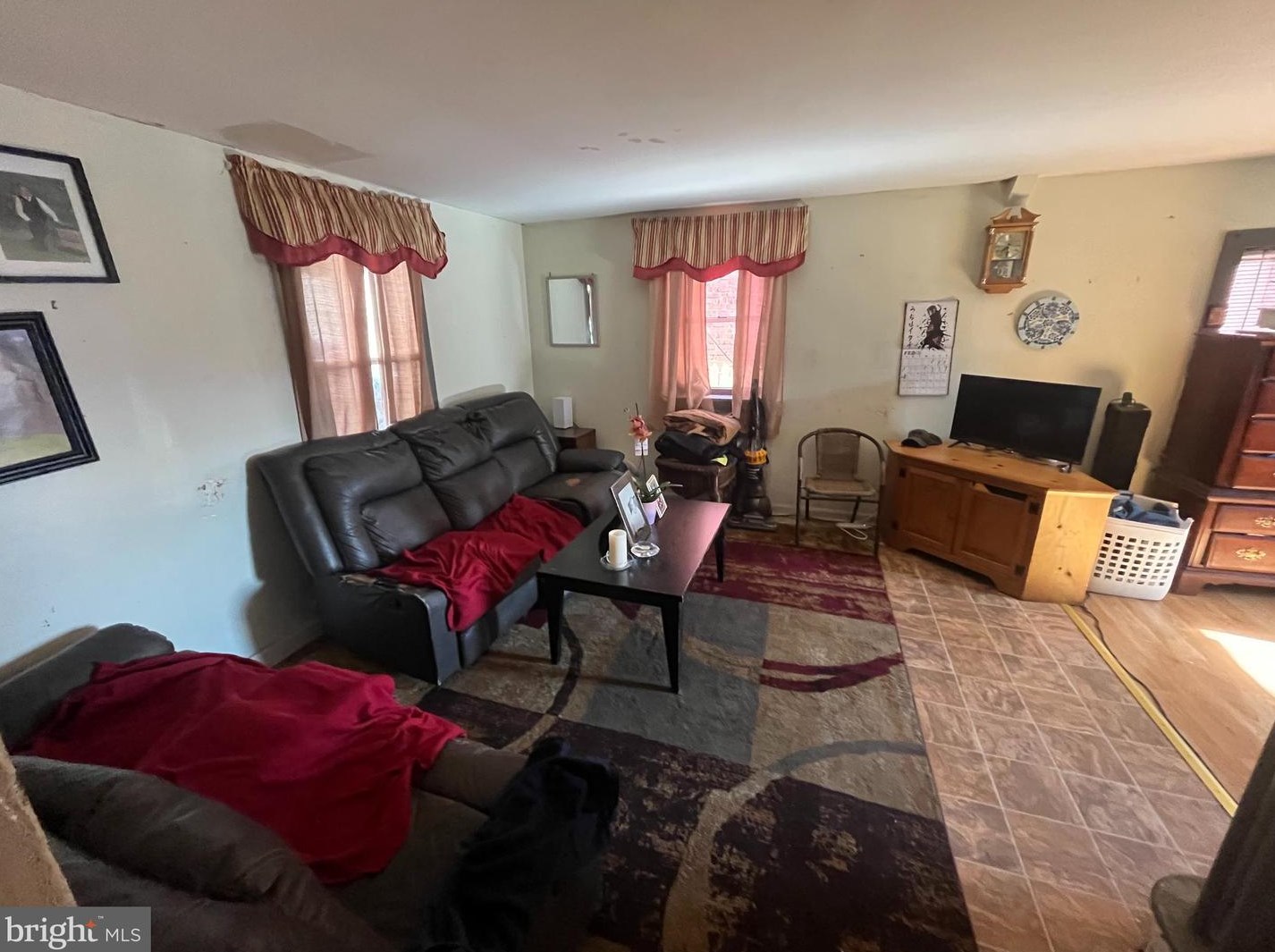 228 Chestnut St, Coatesville PA  19320-3233 exterior