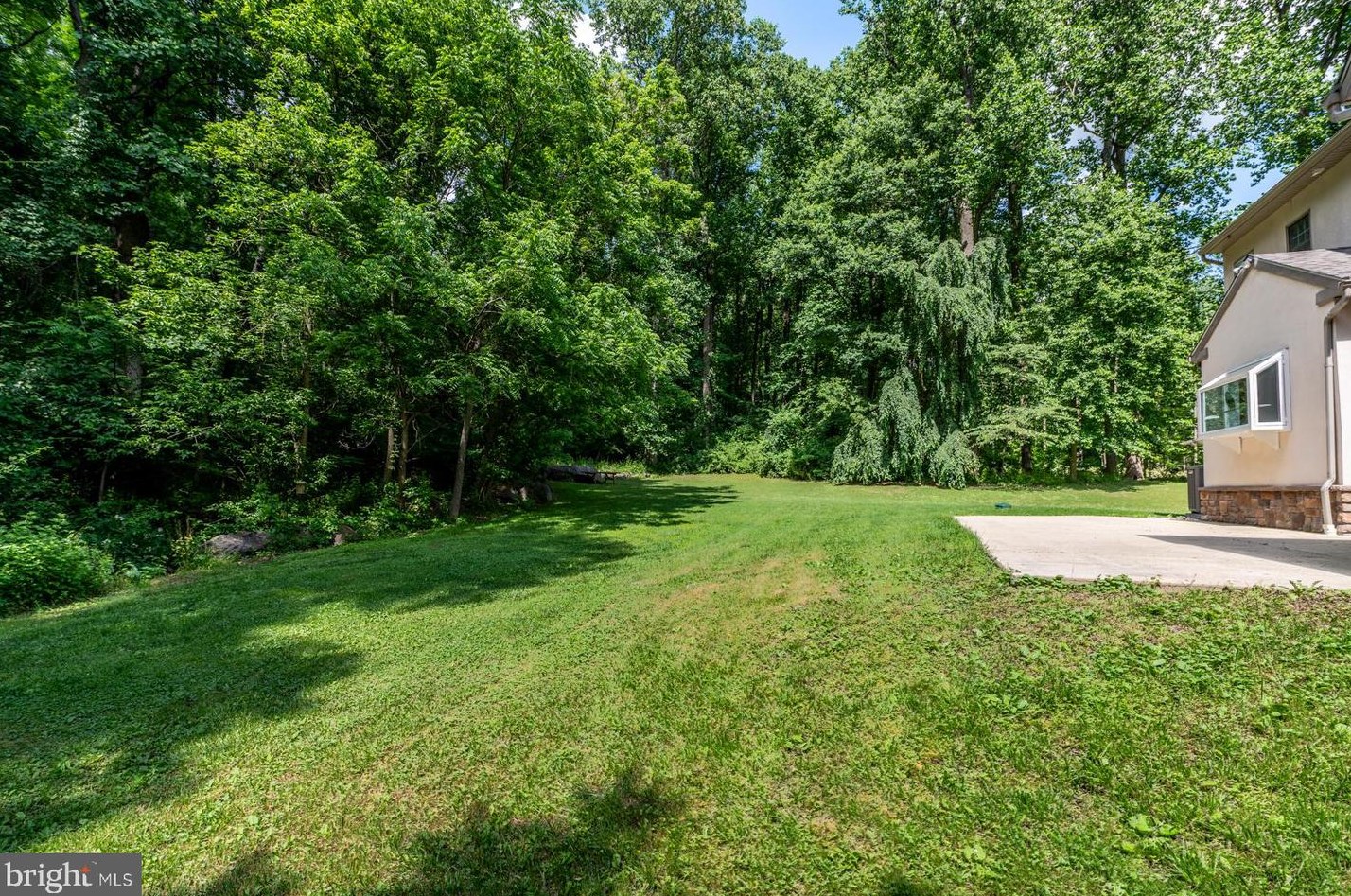 3181 Chestnut Hill Rd, Pottstown PA 19465-8560 exterior