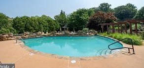 103 Brookline Ct, Avondale PA  19311-1406 exterior