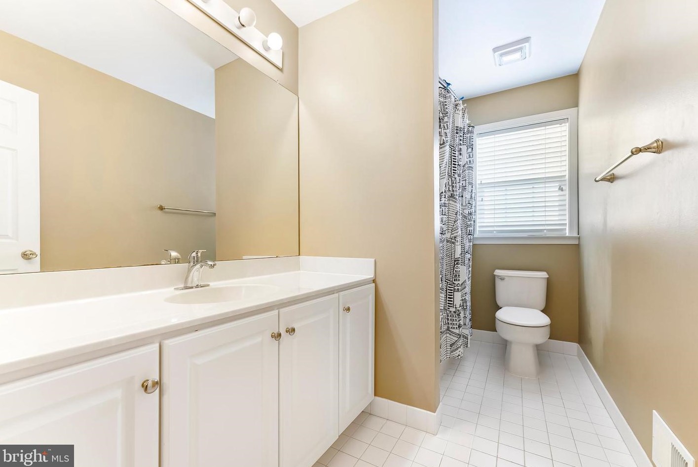 103 Brookline Ct, Avondale PA  19311-1406 exterior