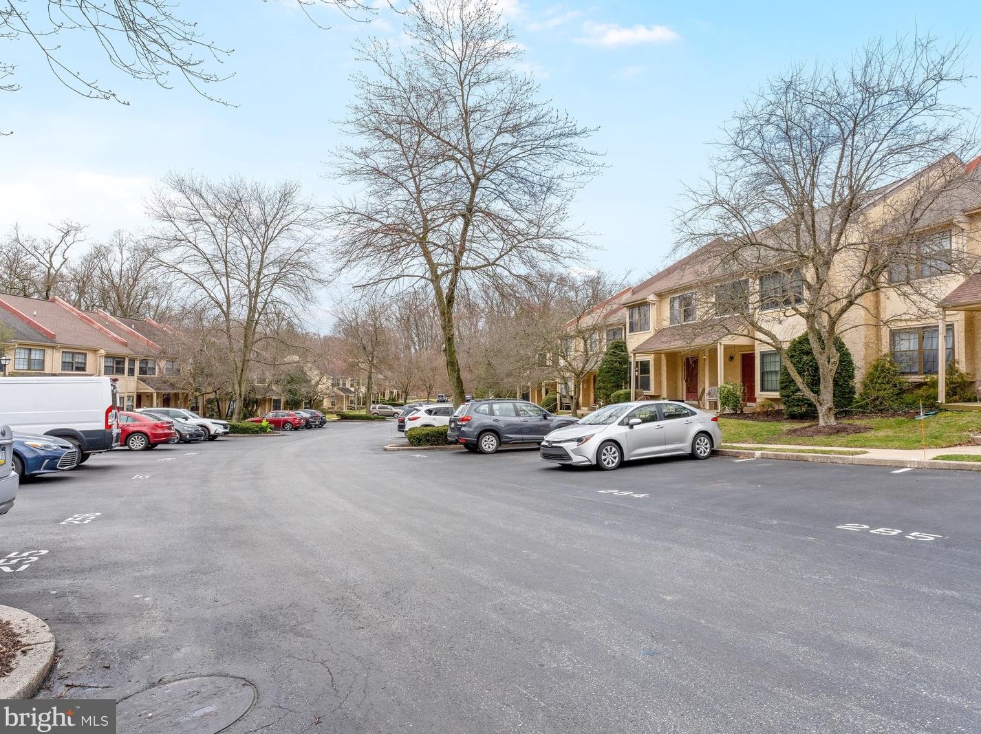 255 Walnut Springs Ct, West Chester PA  19380-1712 exterior