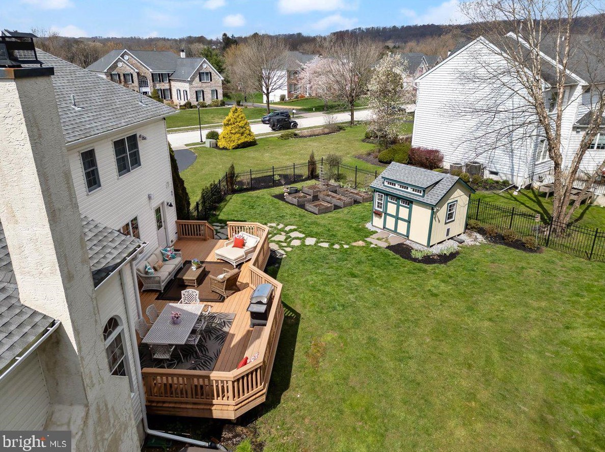 213 Grn Vly Rd, Exton PA 19341-2457 exterior