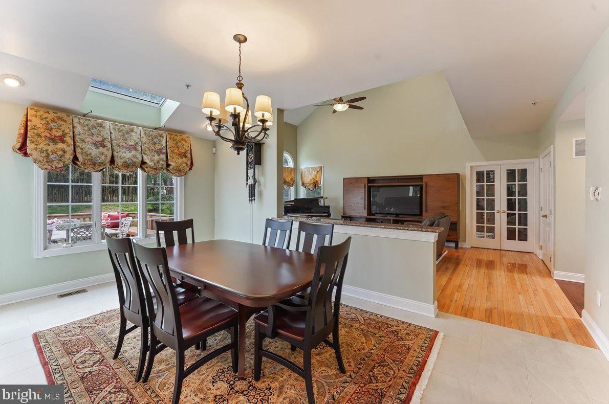 213 Grn Vly Rd, Exton PA 19341-2457 exterior