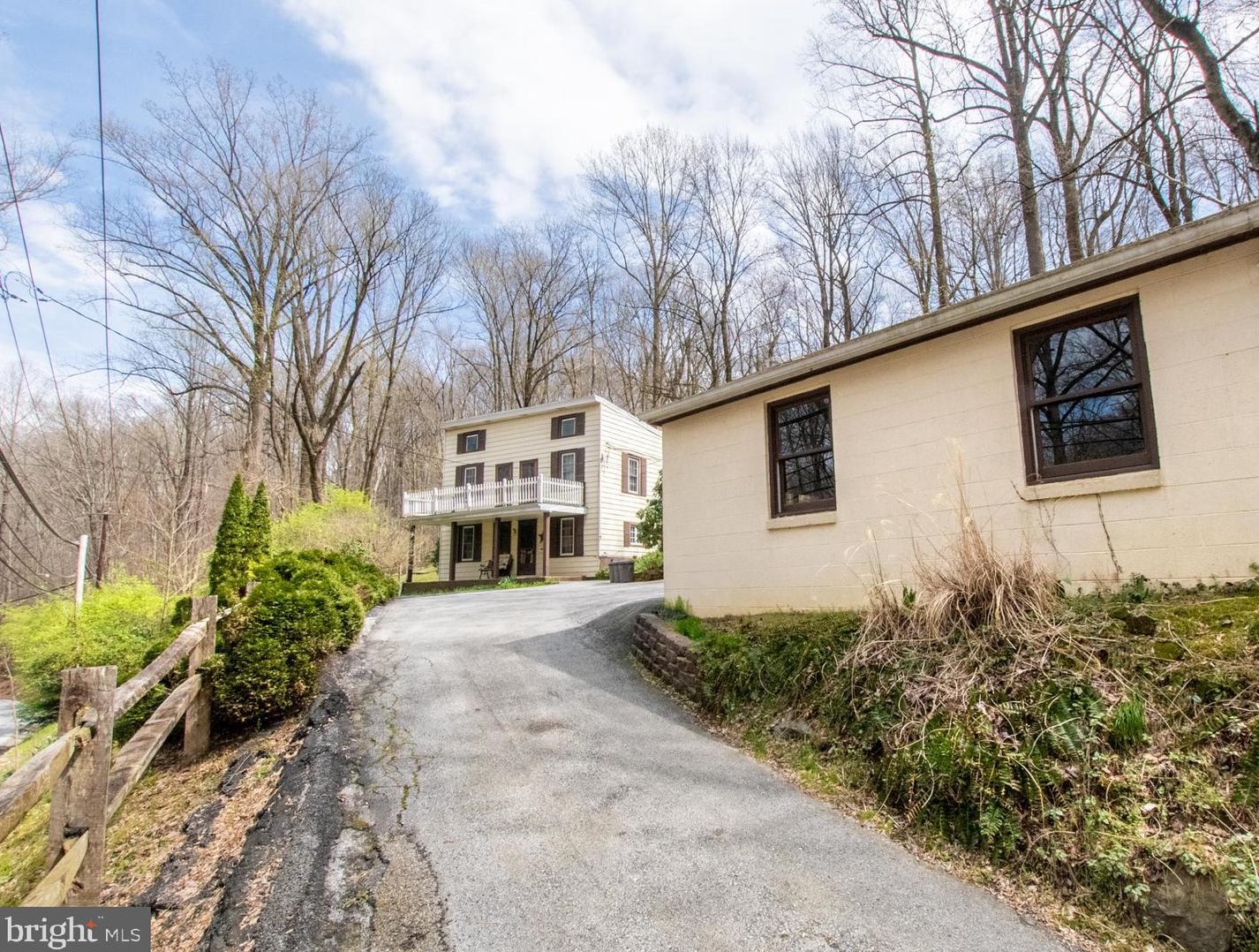 445 Hephzibah Hill Rd, Coatesville PA  19320-4462 exterior