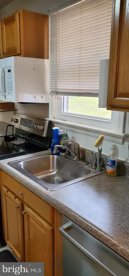 46 Rokeby Rd, Romansville PA  19320-4334 exterior