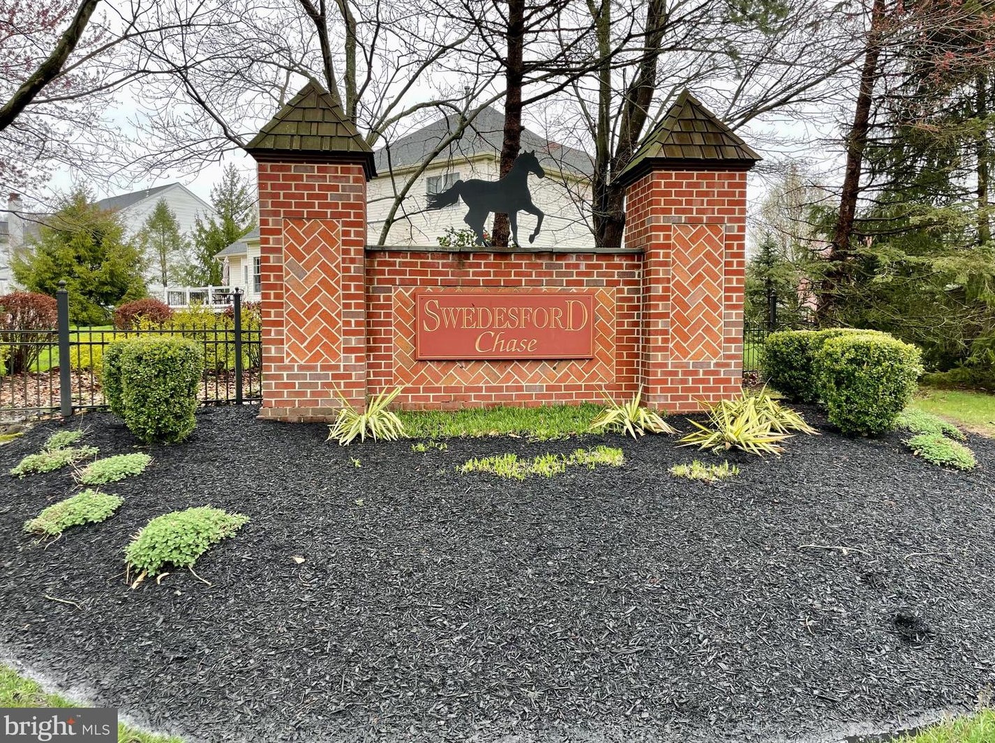 423 Bowen Dr, Exton PA  19341-2366 exterior