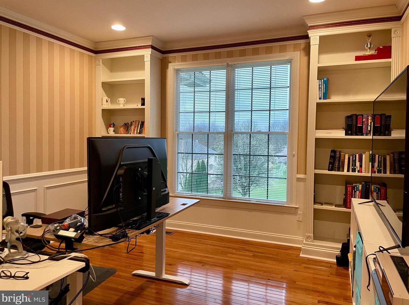 423 Bowen Dr, Exton PA  19341-2366 exterior