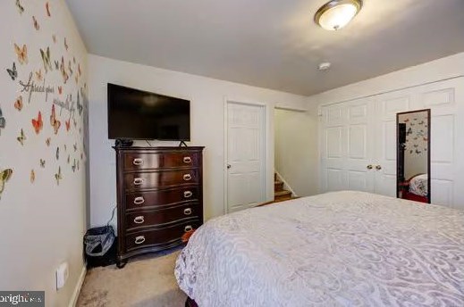 325 Community Ln, Coatesville PA  19320-3746 exterior