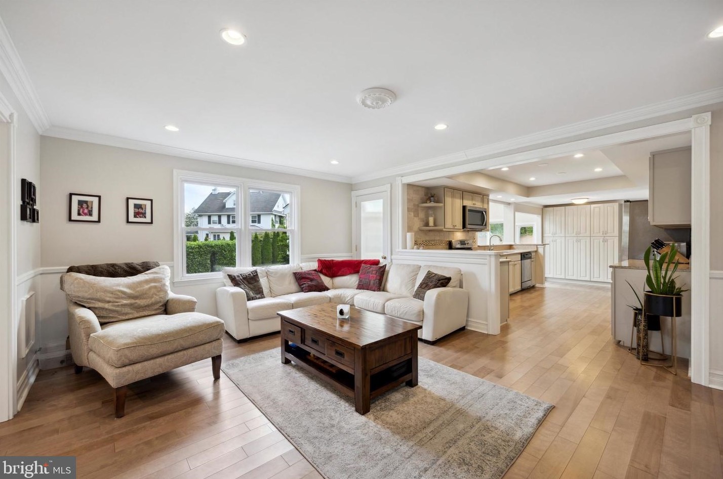 838 Conestoga Rd, Berwyn PA 19312-1360 exterior