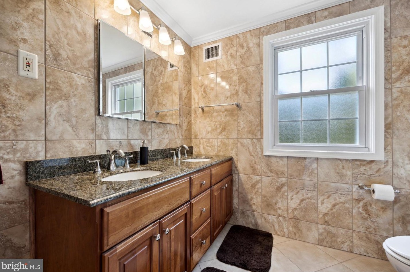 838 Conestoga Rd, Berwyn PA 19312-1360 exterior