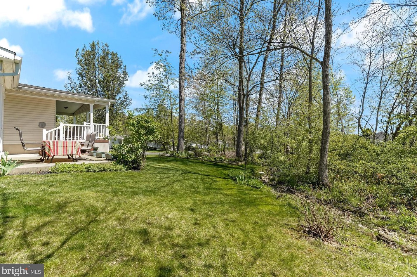 200 Brookview Ave, Romansville PA  19320-1089 exterior