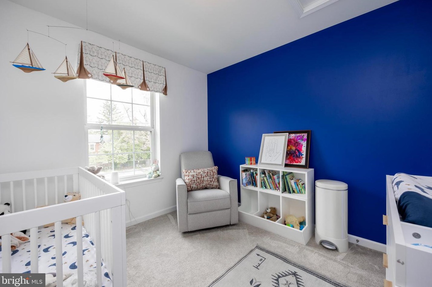 206 Highland Ave, Downingtown PA  19335-2502 exterior