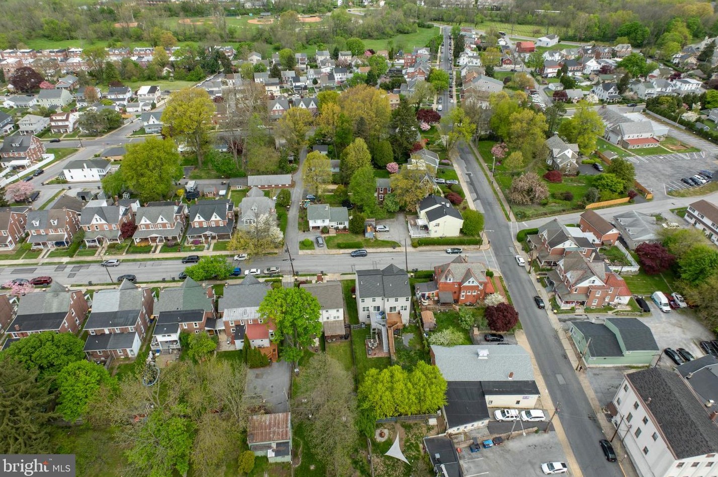 206 Highland Ave, Downingtown PA  19335-2502 exterior