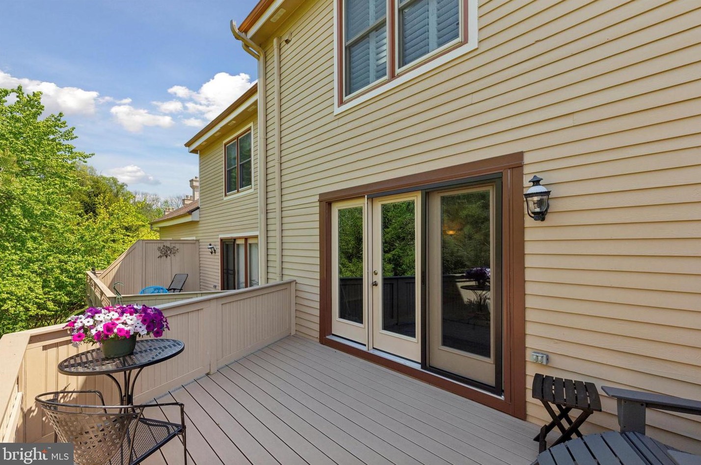 64 Main St, Wayne PA  19087-5840 exterior