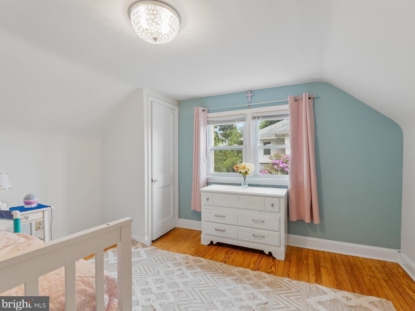 1016 Faustina Dr, West Chester PA 19382-5209 exterior