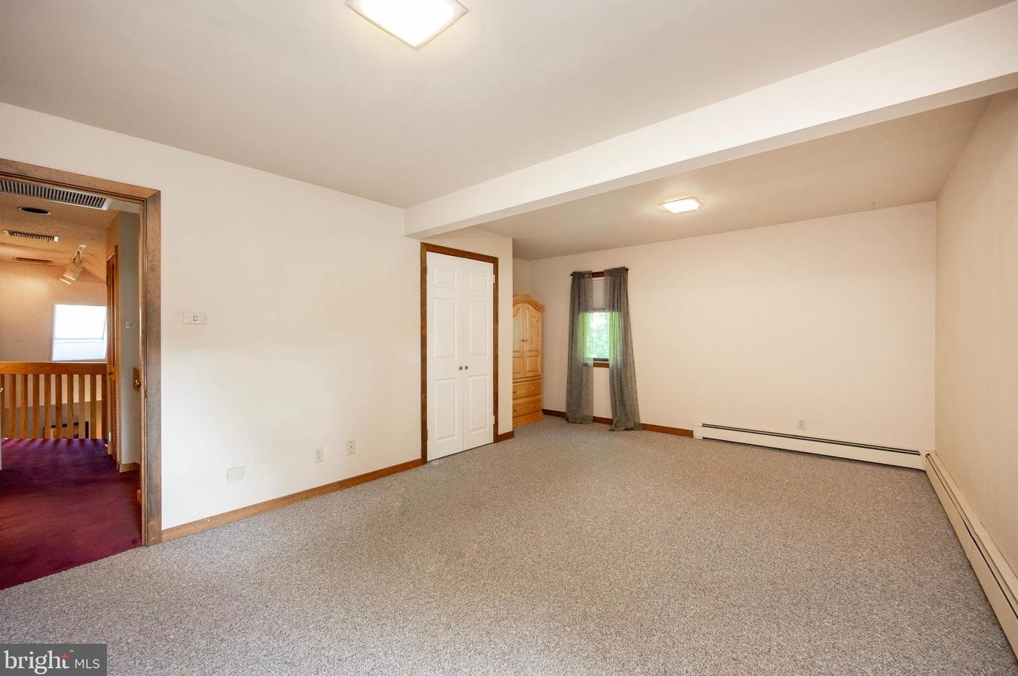 1478 Harvey Ln, Pottstown PA 19465-8232 exterior