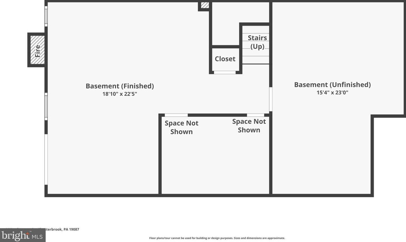 1 Woodstream Dr, Wayne PA  19087-5841 exterior