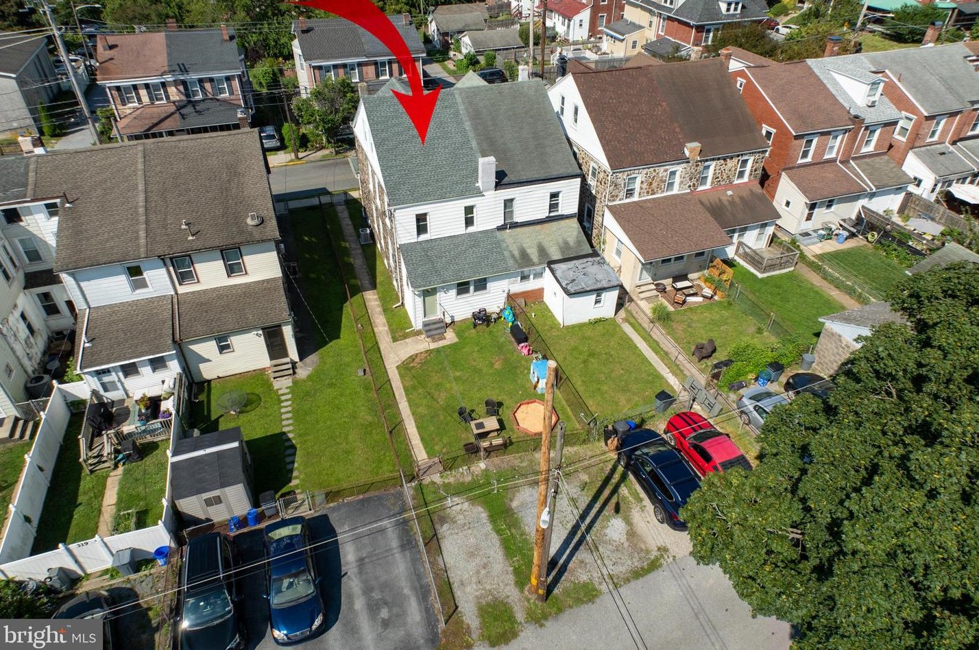 323 New St, West Chester PA  19382-3368 exterior