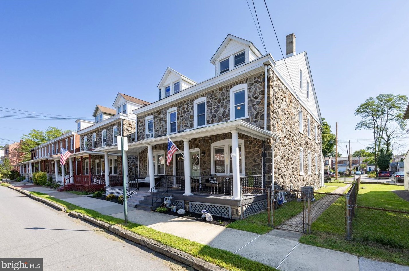 323 New St, West Chester PA  19382-3368 exterior