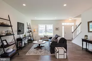 103 Lincolnshire St, Oxford, PA 19363 - Photo 5