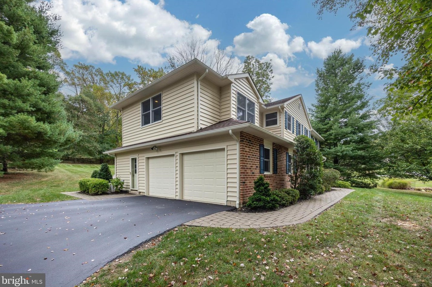 604 Brainerd Pl, Exton PA 19341-1907 exterior