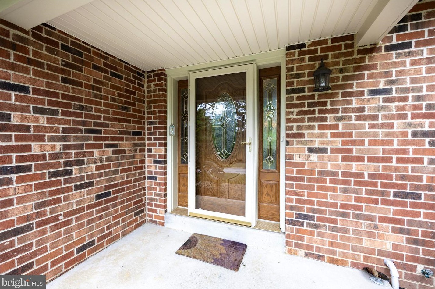 604 Brainerd Pl, Exton PA 19341-1907 exterior