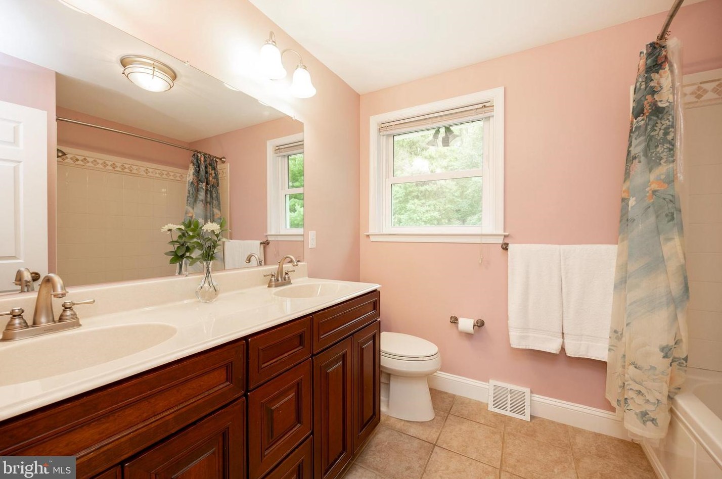 604 Brainerd Pl, Exton PA 19341-1907 exterior