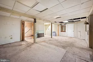 891 Brown Dr, Spring City, PA 19475 - Photo 17