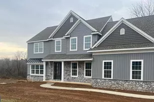 179 Ellicott Rd, Avondale, PA 19311 - Photo 1