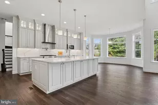 136 Janine Wy, West Grove, PA 19390 - Photo 21