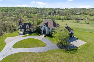 925 Drovers Ln, Chester Springs, PA 19425 - Photo 3