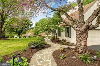 223 Cheshire Circle, West Chester, PA 19380 - Photo 3