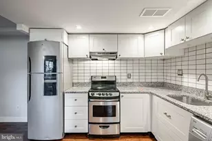 117 Railroad Ave, West Grove, PA 19390 - Photo 5