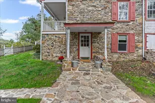 1420 Hollow Rd, Chester Springs, PA 19425 - Photo 9