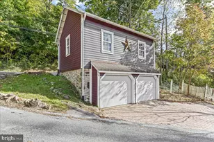 1420 Hollow Rd, Chester Springs, PA 19425 - Photo 13