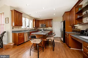 1310 School House Cir, Downingtown, PA 19335 - Photo 13