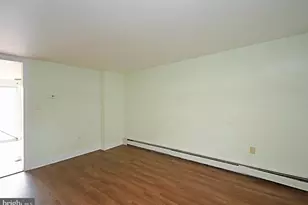 2 E High St, Phoenixville, PA 19460 - Photo 5